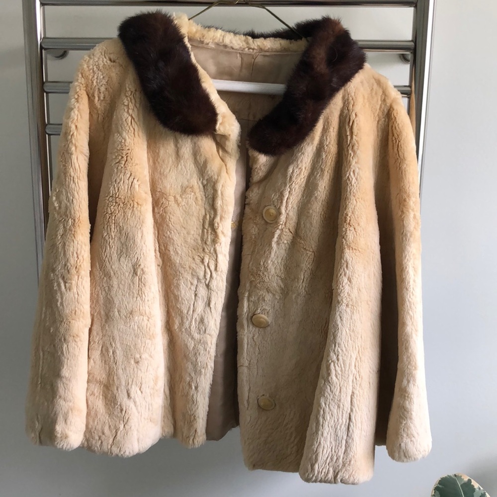 Vintage Fur Shawl - cream